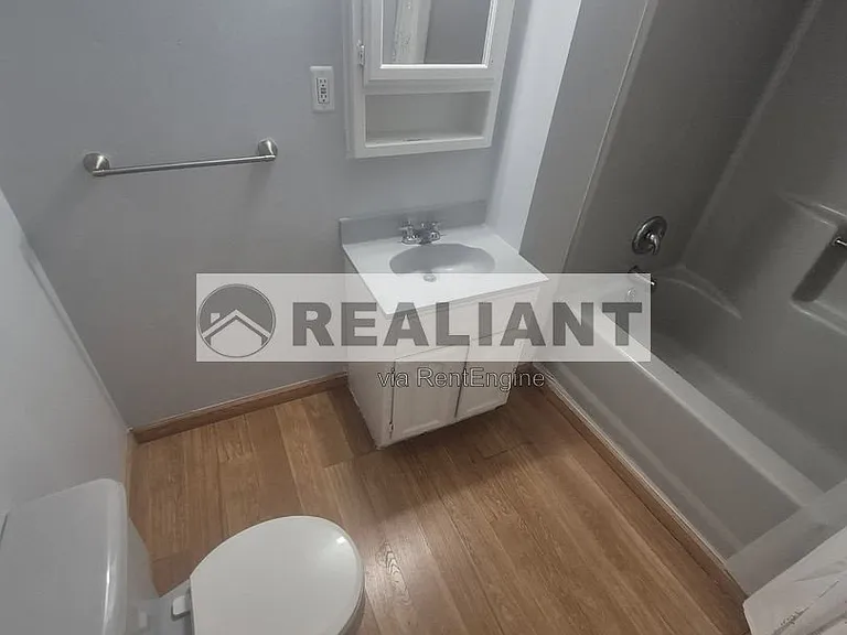 1725 Promontory Dr — Photo 17