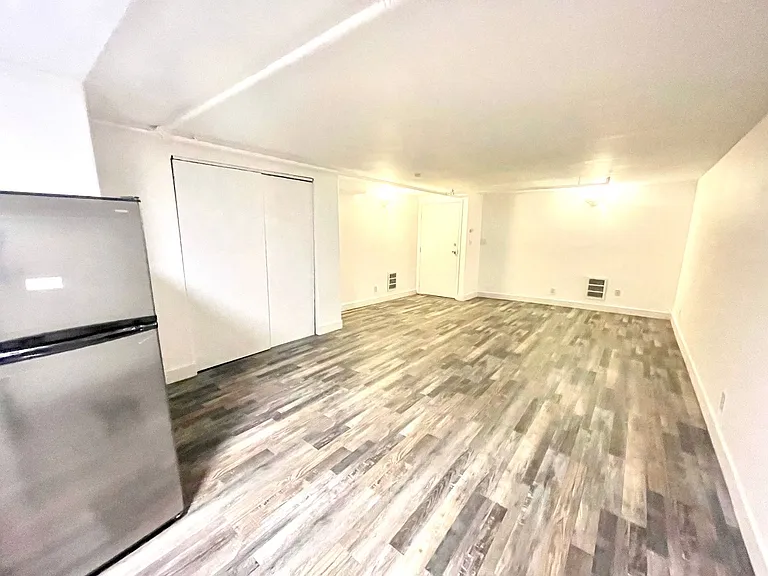 LC Park Place - MFR — Photo 33
