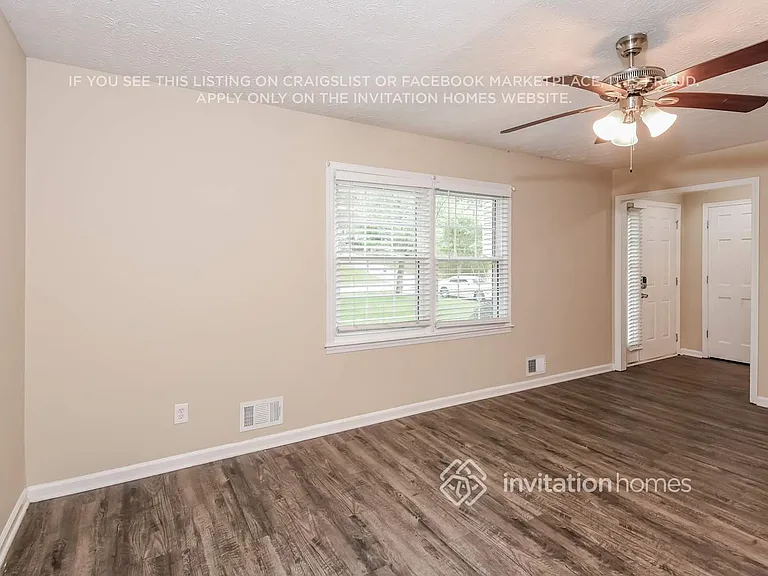 981 Flagg Way — Photo 9