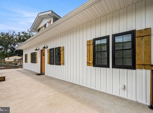 1034 Manatawny Rd, Boyertown, PA 19512