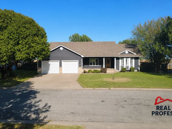 2012 Cactus Rd, Dodge City, KS 67801