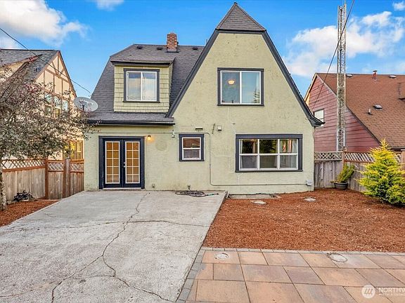 2nd image of 4124 6th Avenue