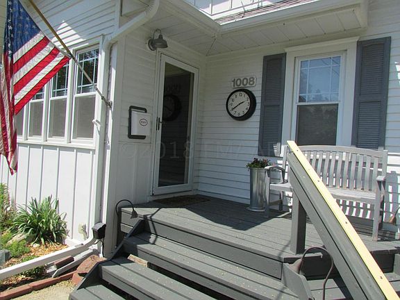 4th image of 1008 6th Ave N