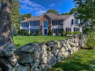 1 Carr Hill Rd, Windham, NH 03087