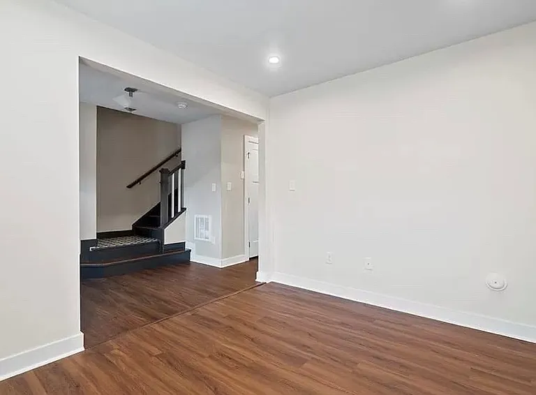 902 Avast Way — Photo 6