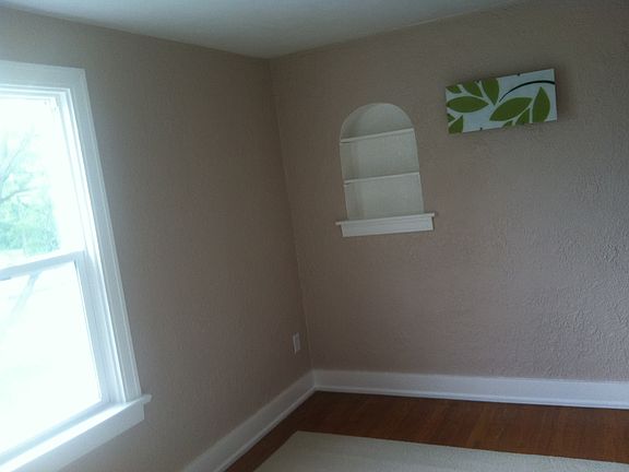 2014 Upstairs: Bedroom 1