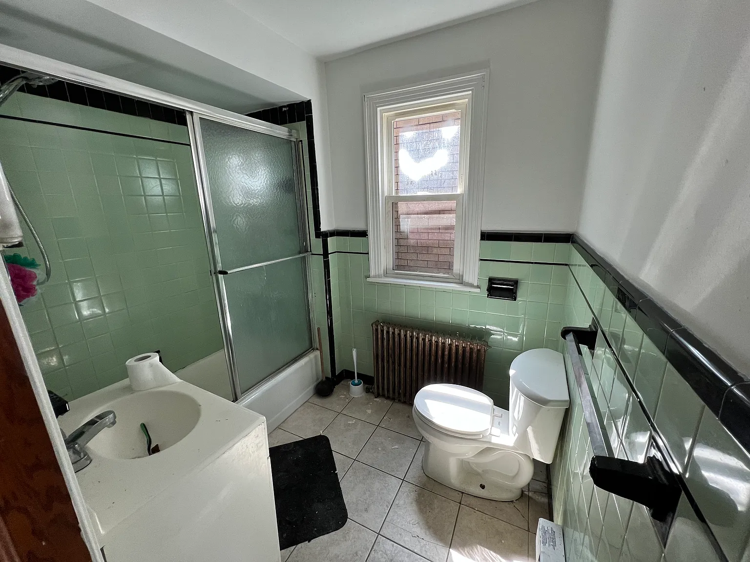 2 bed, 1100 sqft, $1,200 — Photo 4