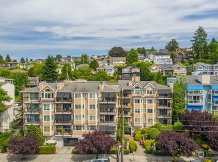 6910 California Ave SW UNIT 24, Seattle, WA 98136