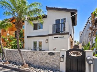 610 21st St, Huntington Beach, CA 92648