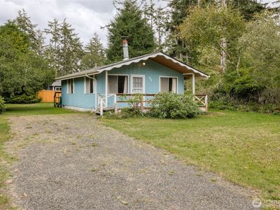 824 Hassalo Avenue SE, Ocean Shores, WA, 98569