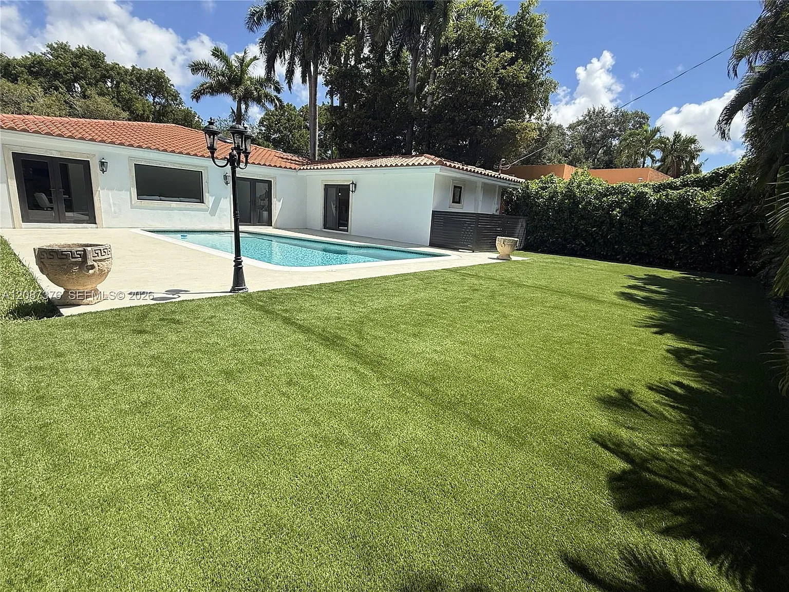 Coral Gables Sec E — Photo 3