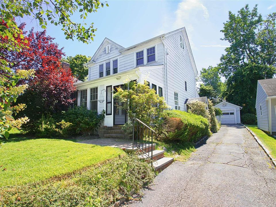 1st image of 128 Hillcrest Avenue