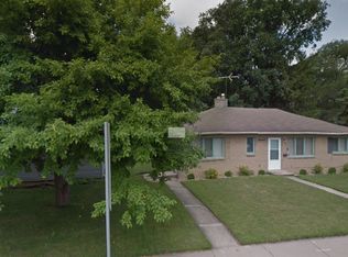 771 S Commercial St, Neenah, WI 54956