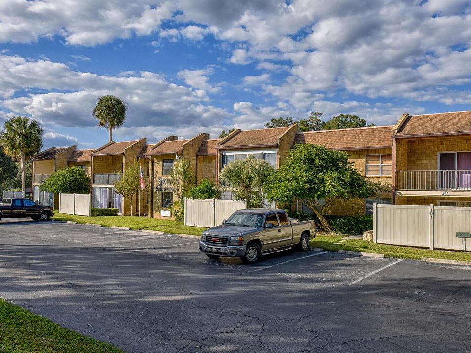 Three Kings Condominiums