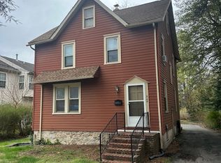 364 S College Ave, Newark, DE 19711
