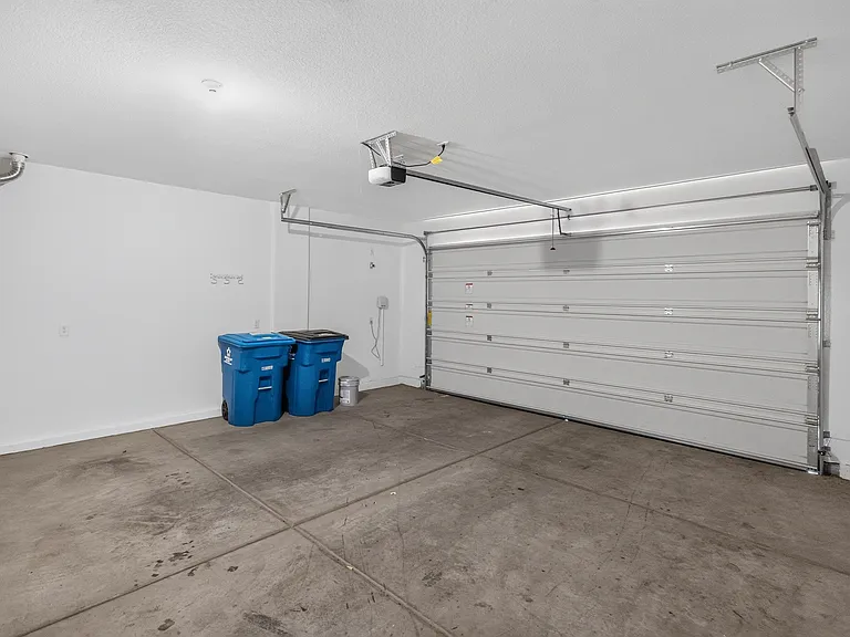 4847 Kinworthy St — Photo 25