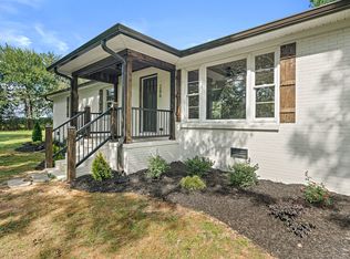 286 Belk Rd, Rock Island, TN 38581