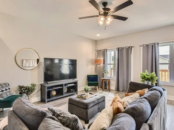 125 Lewis St, Nashville, TN 37210