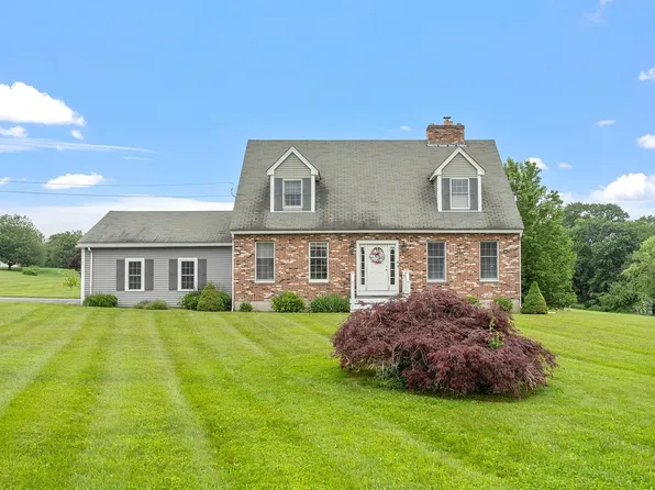 10 Jeremy Hill Road, Pelham, NH 03076-2107