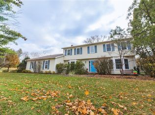 21 Hickory Ln, Hudson, OH 44236