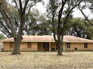 9 Circle Dr, Teague, TX