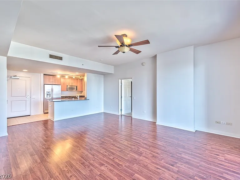 200 W Sahara Ave #2507 — Photo 6