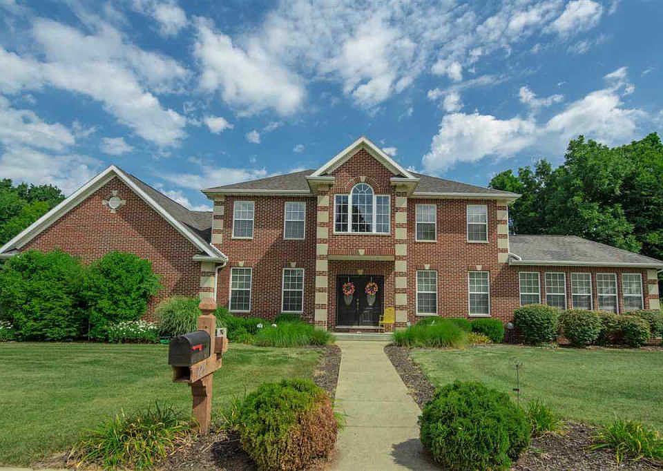 1st image of 726 Tiffany Ct