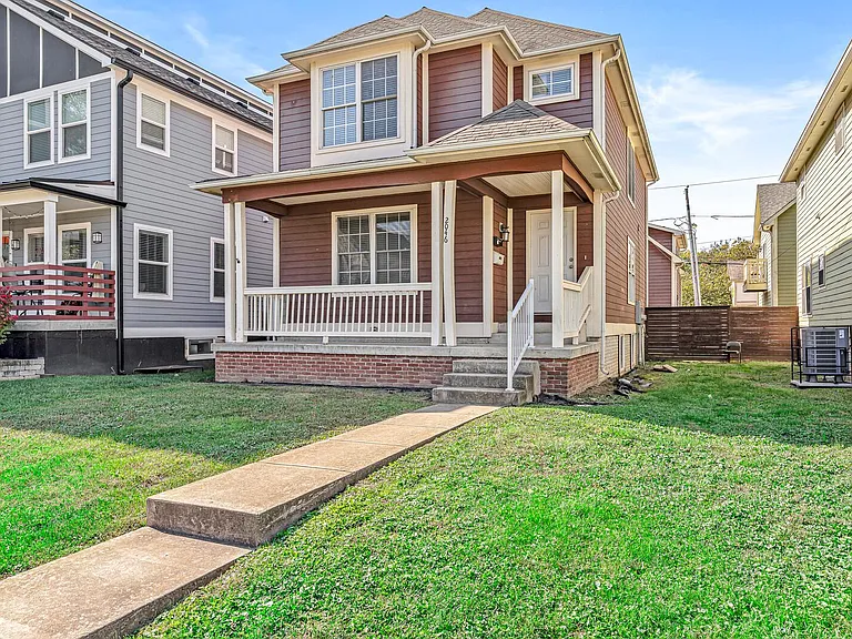 2046 Ruckle St — Photo 38