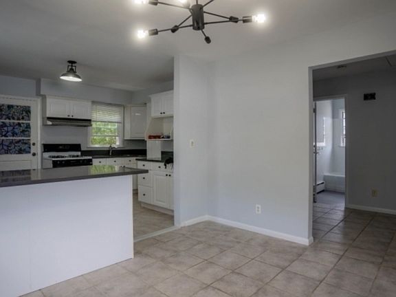 3rd image of 2506 Chilton Pl