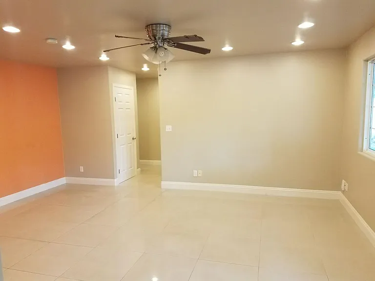 935 Kaipii St — Photo 11
