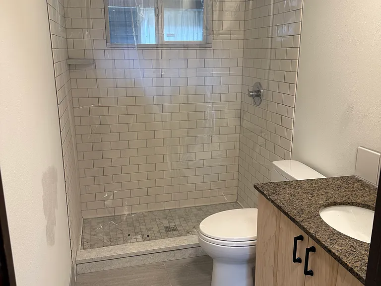 10313 NE Oregon St #13 — Photo 3