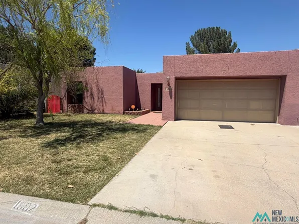 1602 Mountain Shadow Dr, Carlsbad, NM 88220