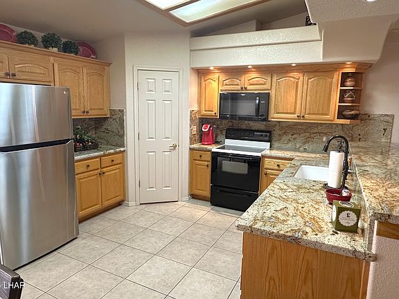 2nd image of 4110 Columbia Dr