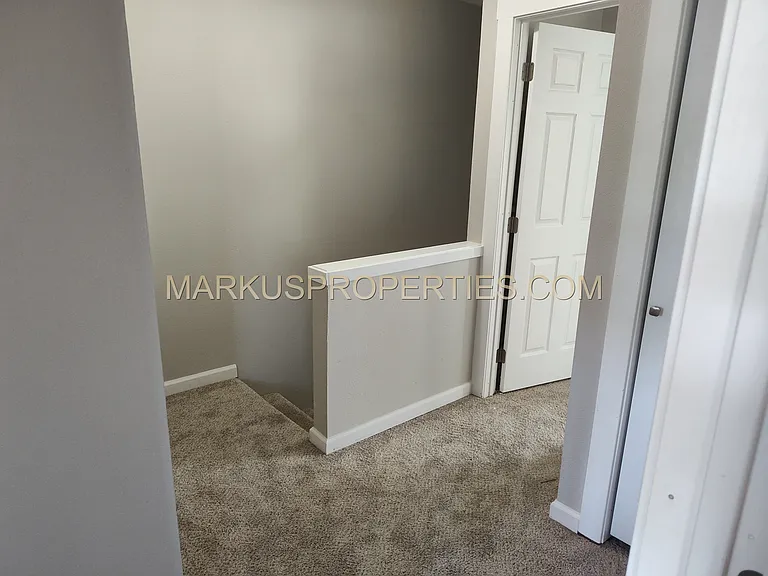 3030 SE 87th Ave #3030 — Photo 5