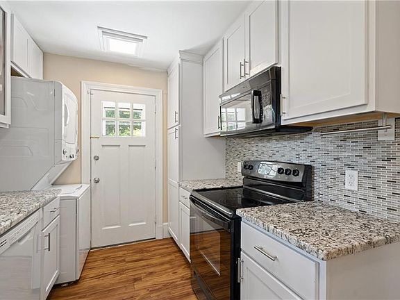 5th image of 4529 Duke Dr