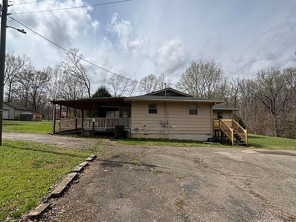 5th image of 211 Oak Rd