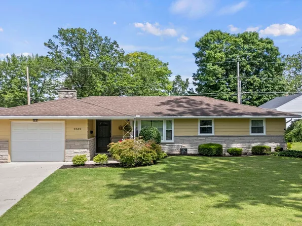 2502 N Highlands Blvd, Fort Wayne, IN 46808