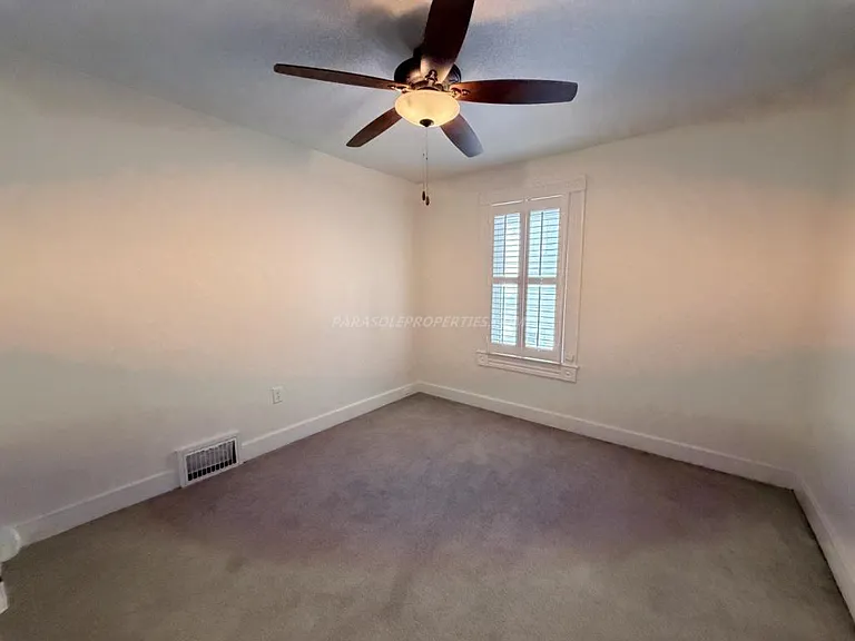 623 Delaware St — Photo 14