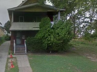 1240 E 137th St, East Cleveland, OH