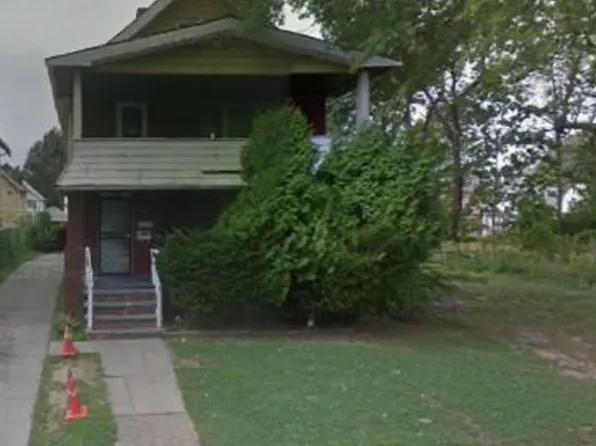 1240 E 137th St, East Cleveland, OH 44112