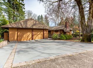 5880 SW Glenbrook Rd, Beaverton, OR 97007
