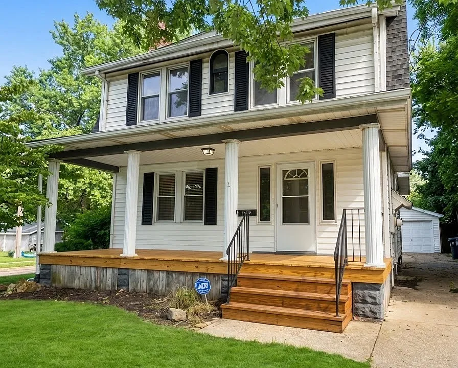537 Archwood Ave