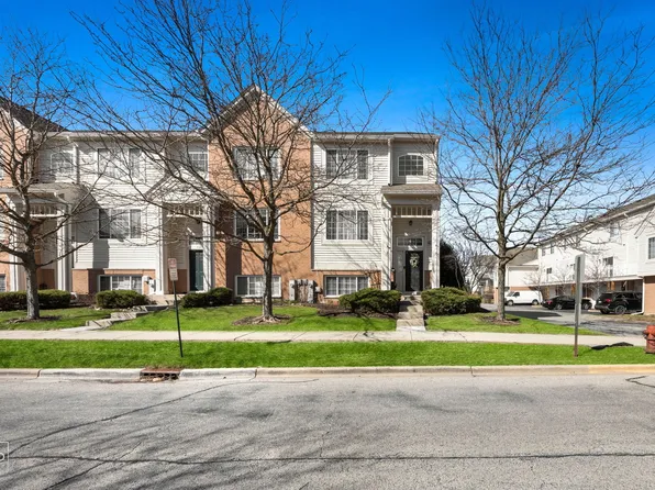 7504 Claridge Dr #E, Bridgeview, IL 60455