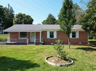 157 N North St, Wellford, SC 29385