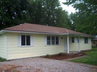 2907 Monsees Dr, Sedalia, MO 65301