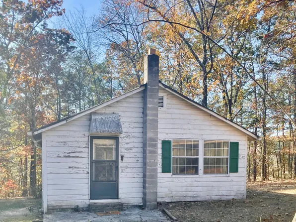 106 Vandiver Rd, Rossville, GA 30741