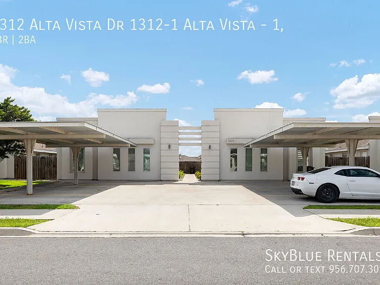 1312 Alta Vista Dr #1 — Photo 2