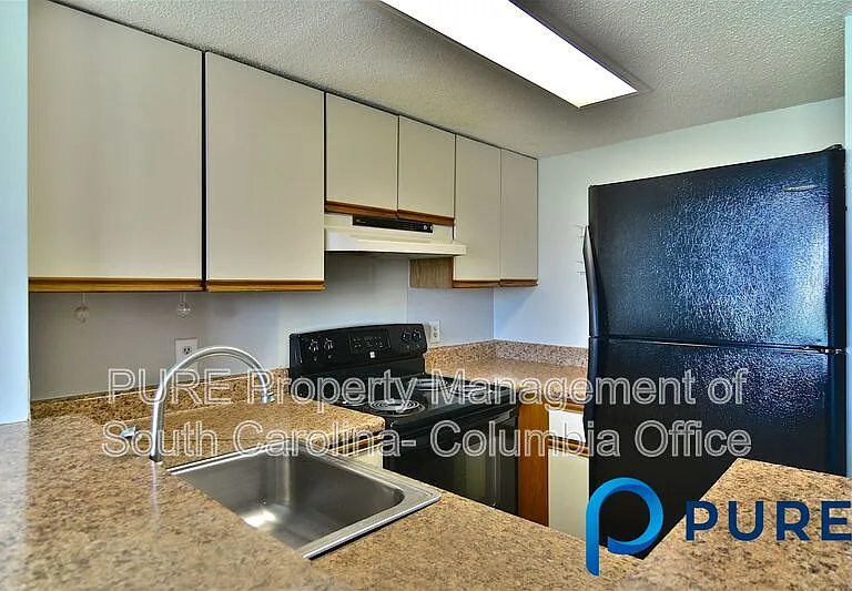 1600 Park Cir #1102 — Photo 8