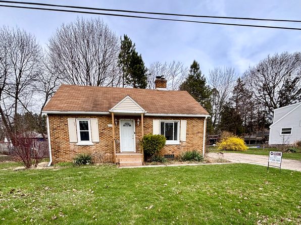 4650 Ammon Dr, Holt, MI 48842