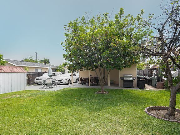 4th image of 14561 Chevalier Ave